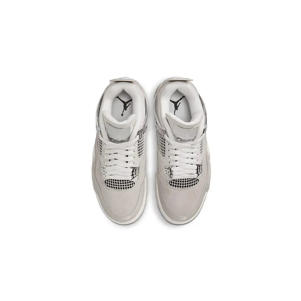 Jordan 4 Retro Frozen Moments