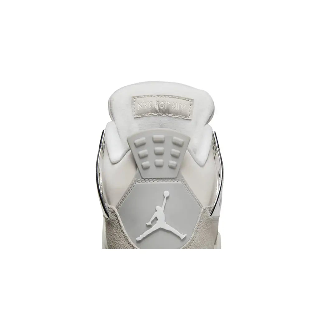 Jordan 4 Retro Frozen Moments
