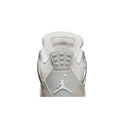 Jordan 4 Retro Frozen Moments